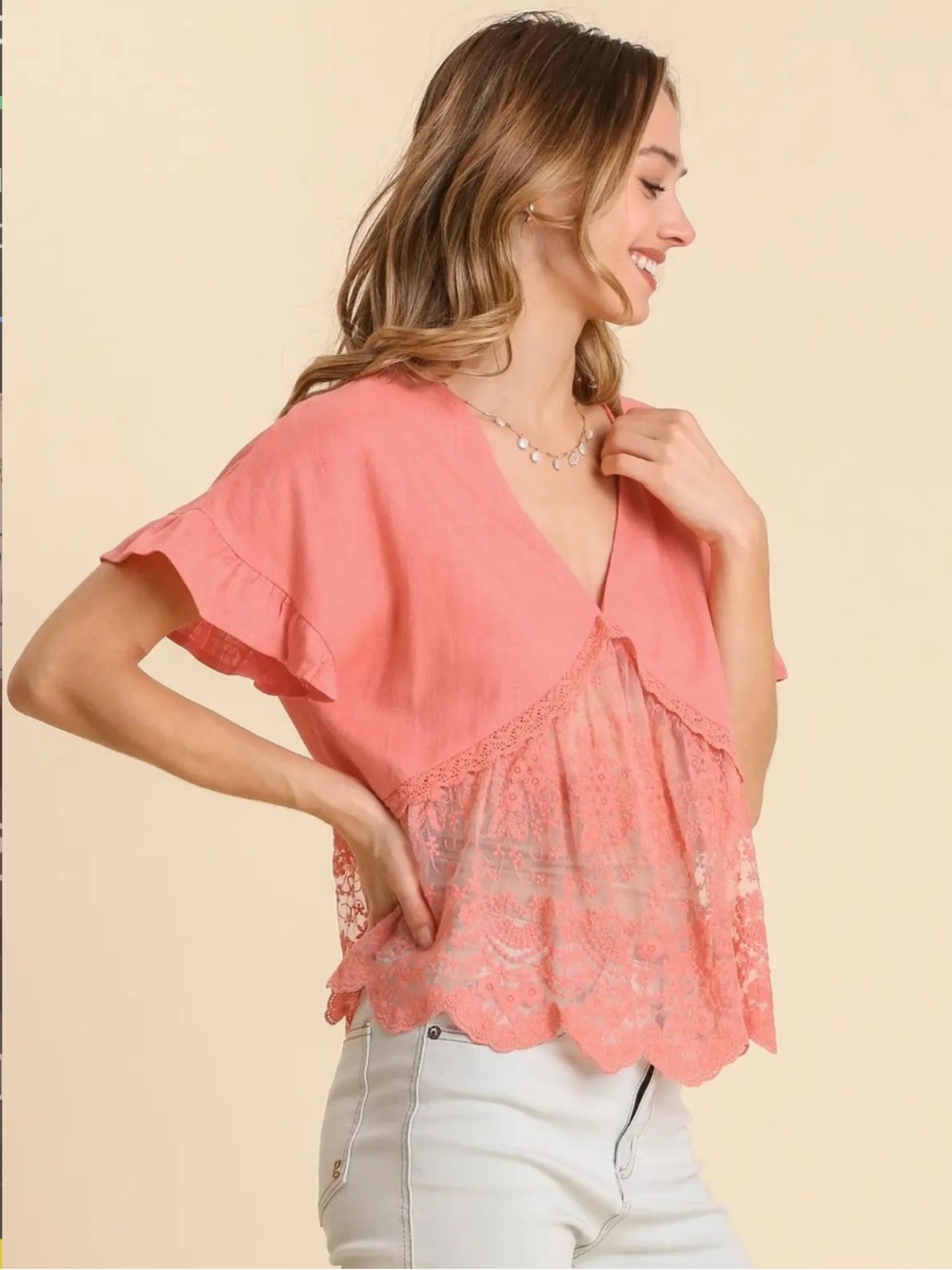 Umgee Cantaloupe Lace-Trim V-Neck Flutter Sleeve Top